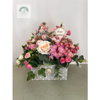 Anyák-napi virágbox 