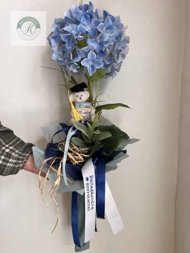 Ballagási virágcsokor hortenziával 80 cm 